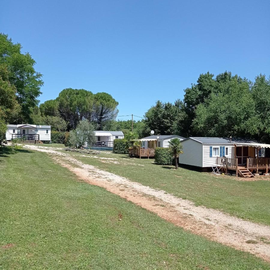 Camping Le Bel Air Mobil Home Le Cornouiller 4 Personnes Limogne-en-Quercy Ngoại thất bức ảnh